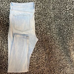 size 14 light wash old navy jeans